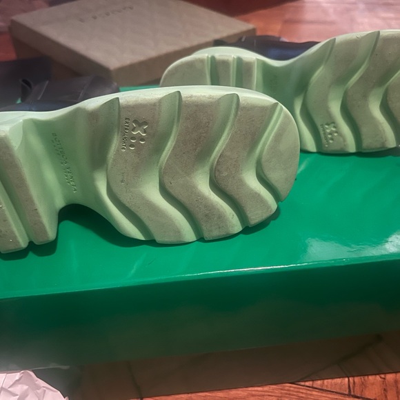 Bottega Veneta Ankle Boots & Booties - Picture 3 of 3